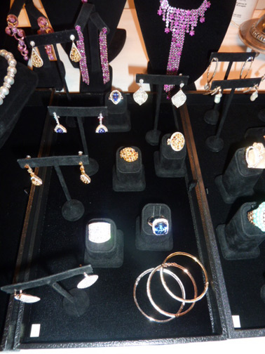 asstd-jewelry