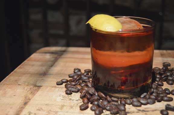 Cold-Brew-Negroni-Cocktail-