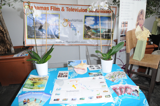 bahama-travel-booth