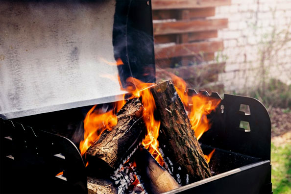GrillSimply.com Shares “Tips on the Best Wood to Use for Smoking”! | LA ...