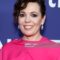 Olivia Coleman Walks NY Film Festival’s Red Carpet Wearing Chopard Jewelry!