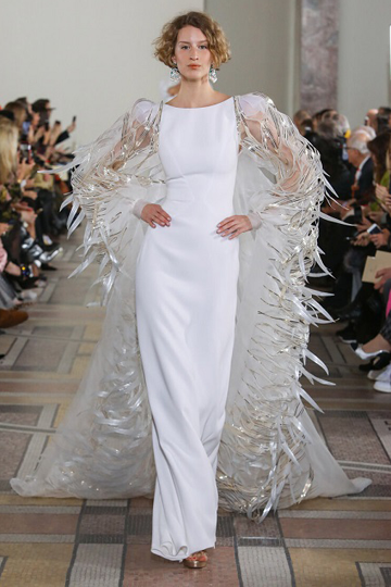 Coco Rocha Sizzles in Georges Chakra Couture at Fashion Trust Arabia ...