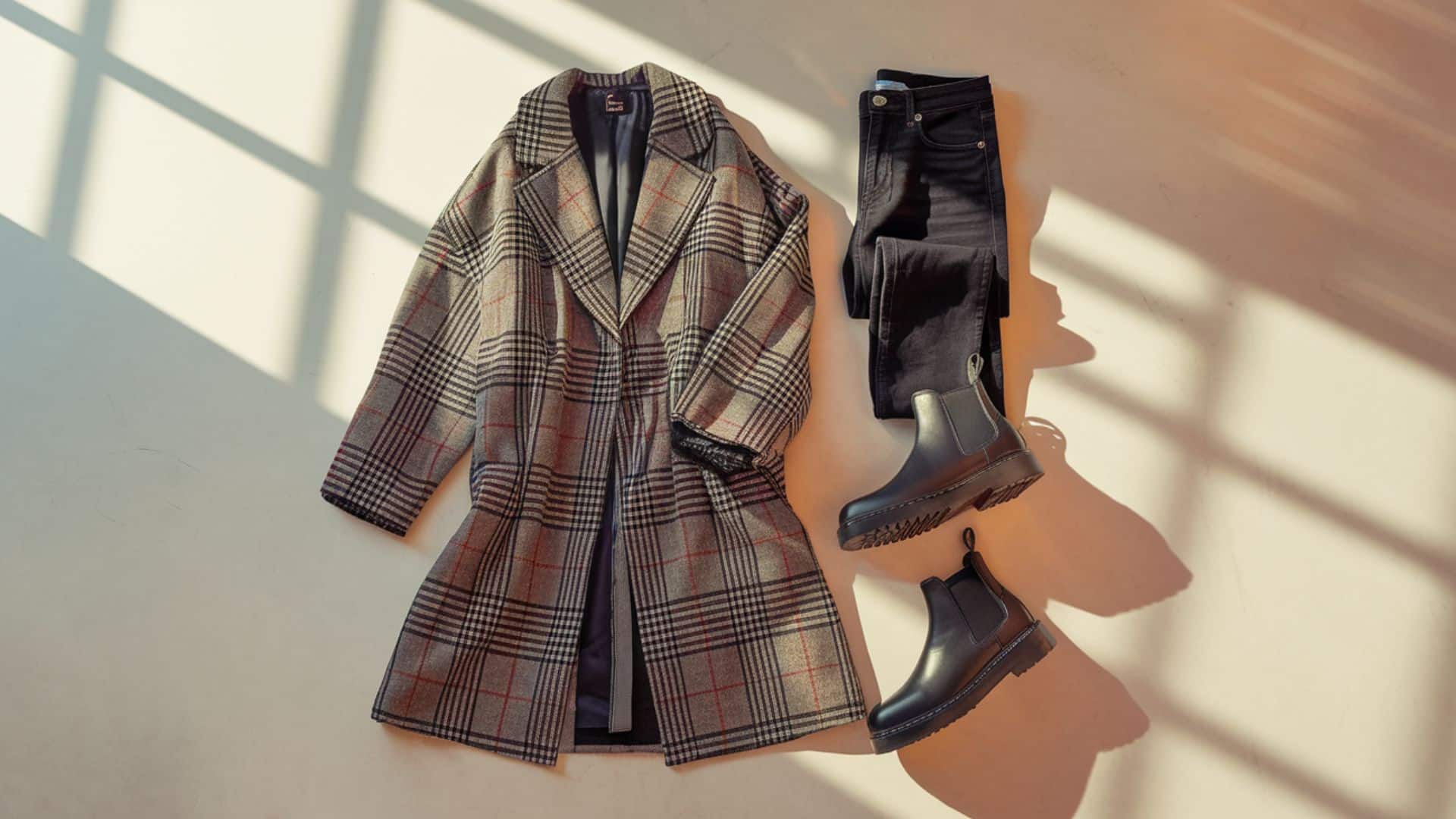 oversized plaid coat