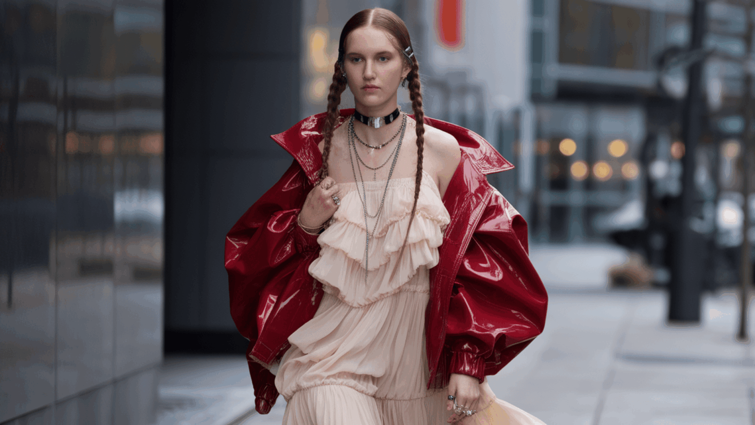 Inside the Maximalist Outfit Trend: 11 looks - LA Story