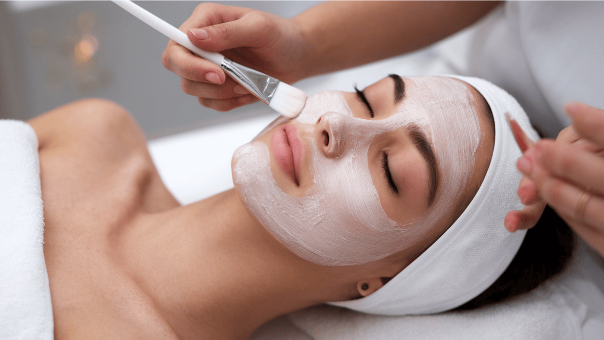 how do clay masks work