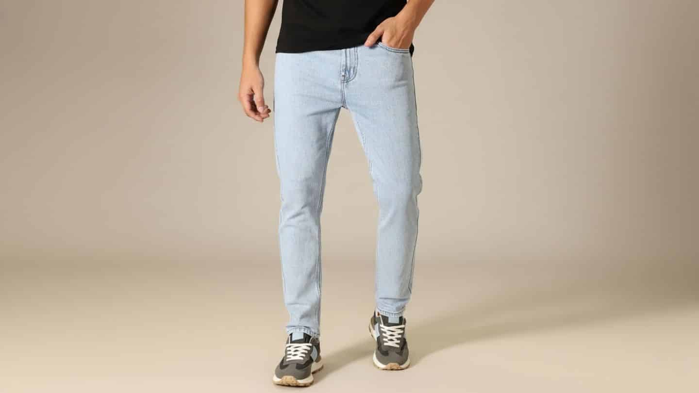 slim fit jeans.jpeg