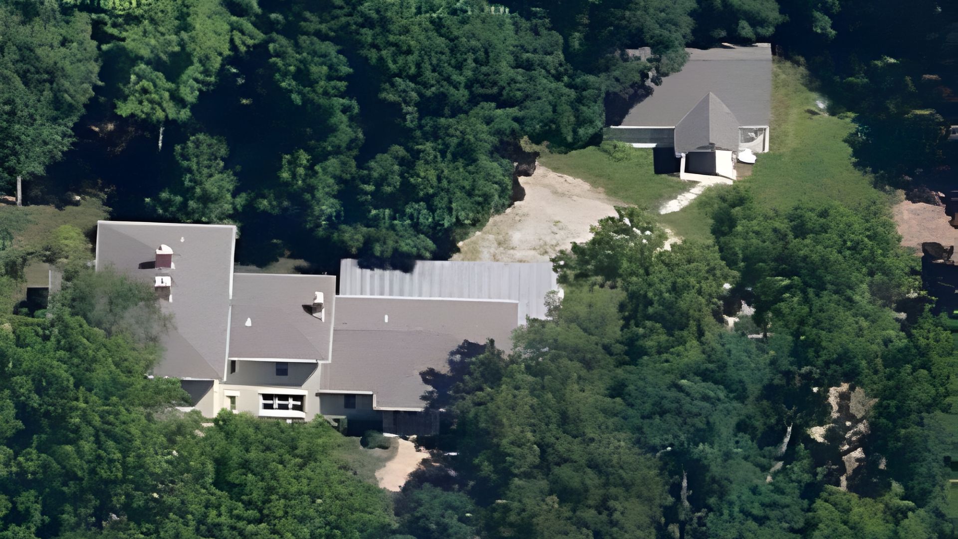 dave chappelle house yellow springs