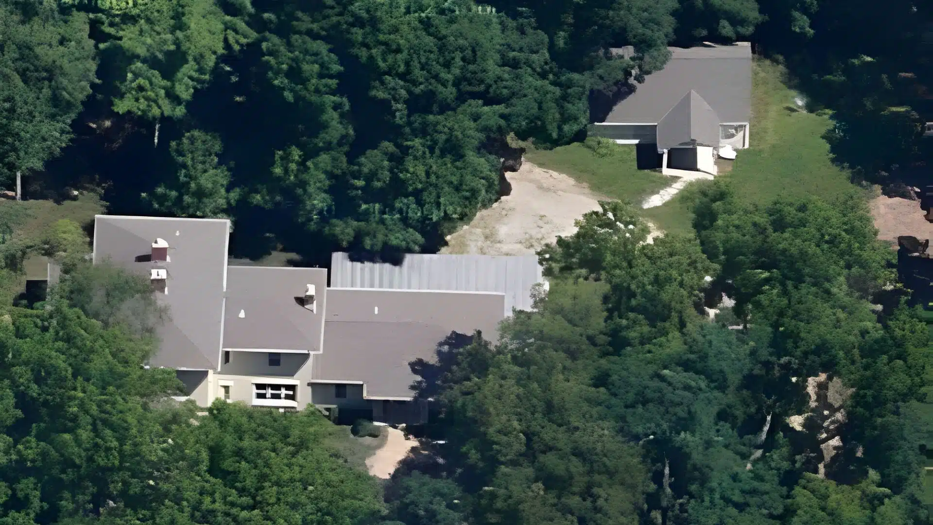 dave chappelle house yellow springs