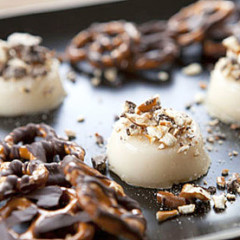 Love Me Some #Chocolate.. Especially #DarkChocolate #Treats & #Cocktails #spons #Foodie.com