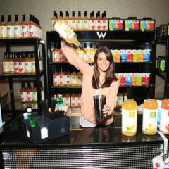 Mix Up Oscar Week Cocktails with Bare Organics Mixers! #recipes #SoCalStartup